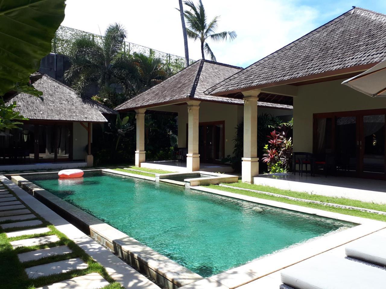 Villa Zanissa Seminyak Exterior foto